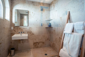 dulcina bathroom 4